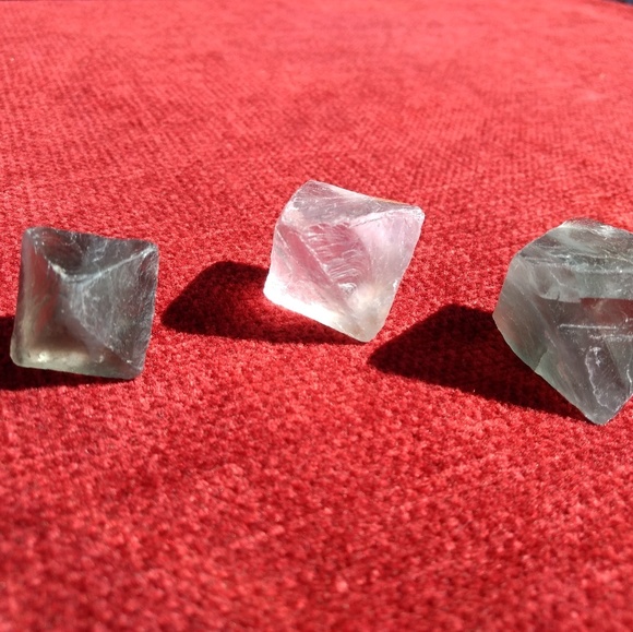 3 Flourite Octahedron from China - Picture 7 of 8
